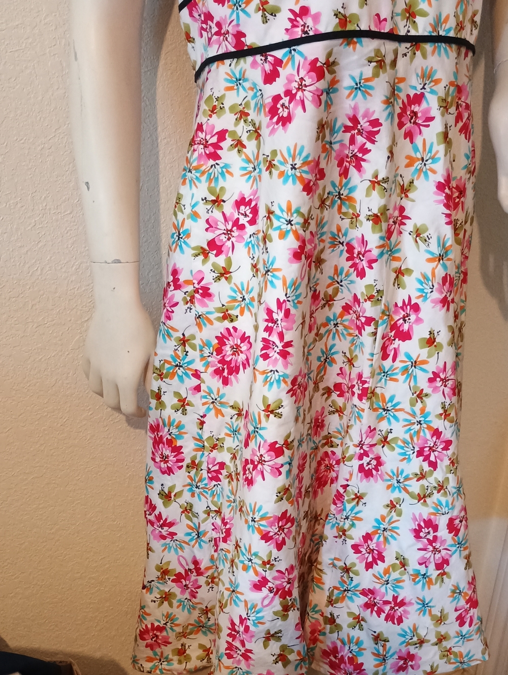 Floral Halter Midi Dress - Pink/White - Picture 2 of 9